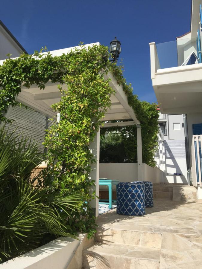 Seaside Villa With Private Pool Home By The Sea - Villa Trogir Exterior photo