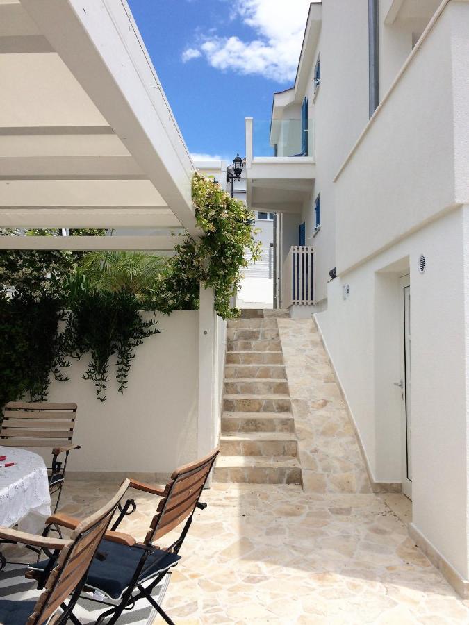 Seaside Villa With Private Pool Home By The Sea - Villa Trogir Exterior photo
