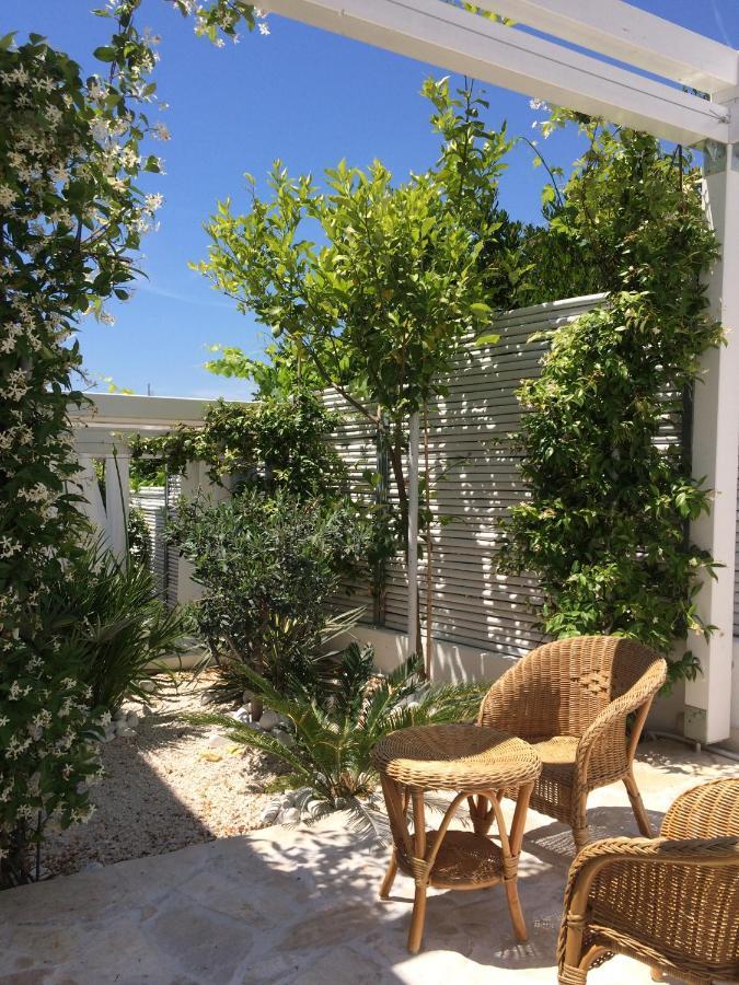 Seaside Villa With Private Pool Home By The Sea - Villa Trogir Exterior photo
